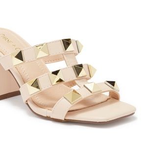 Chase and Chloe shoes . Size 7. Only wore once outside.